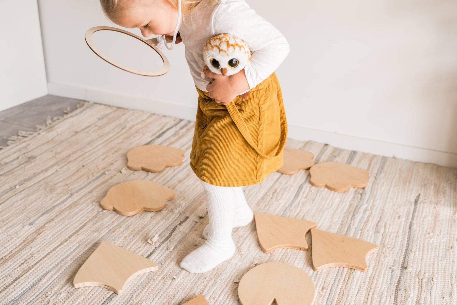 Wooden stepping stones (Animal footprint) - EWART WOODS