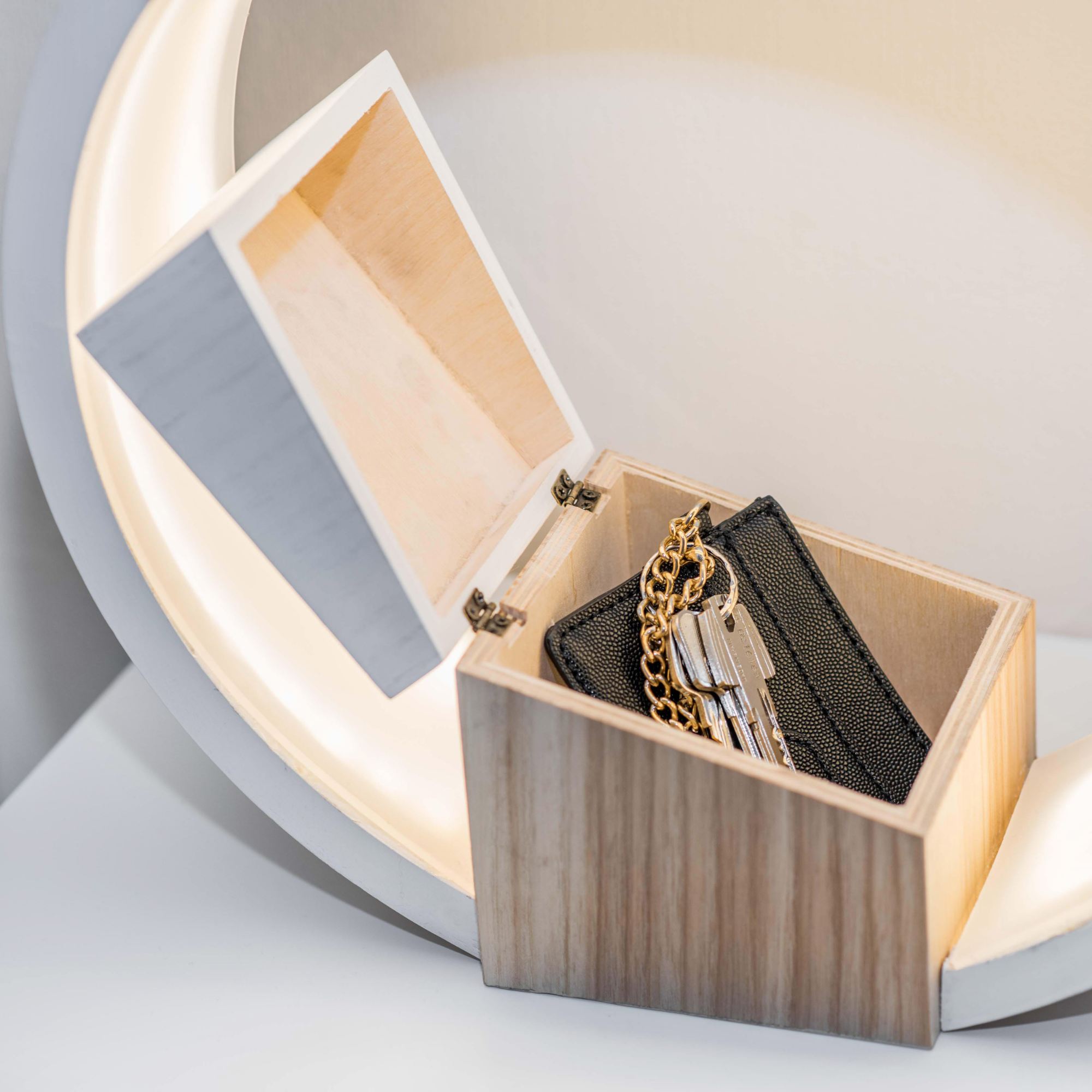 Wooden bedroom table lamp with jewelry box