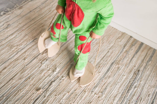 Wooden stepping stones WITH rope (Animal footprint) - EWART WOODS